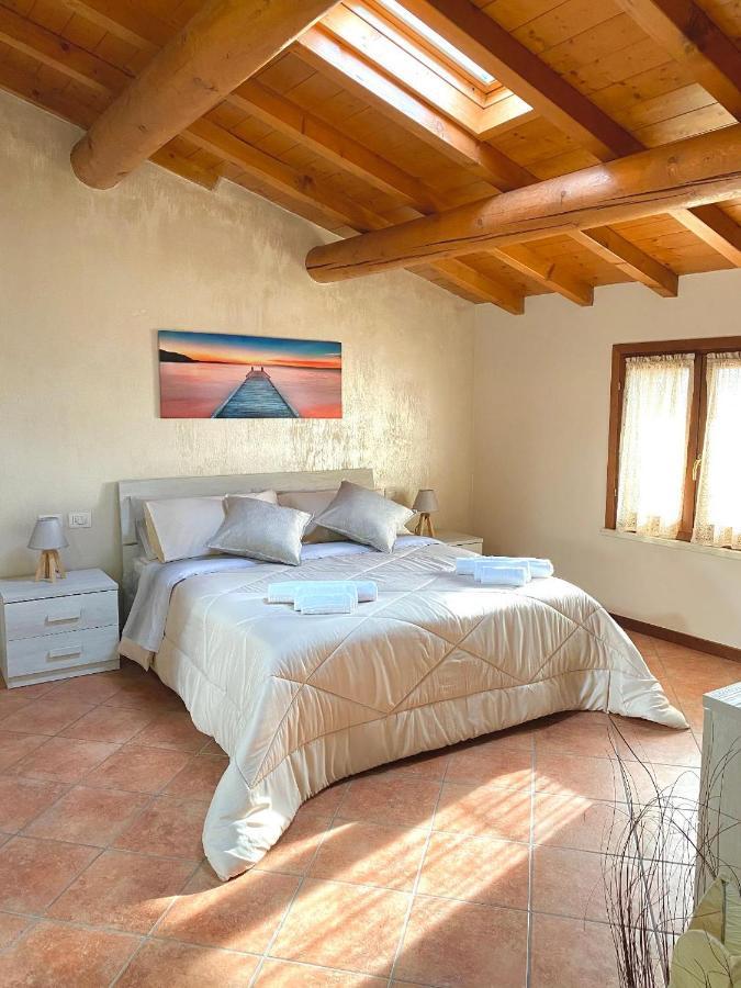 Casa Vacanze Raggio Di Sole Lejlighed Valeggio sul Mincio Eksteriør billede